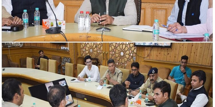 Implement intensive measures to curb malpractices & facilitations of tourists: Div Com to officers