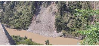 Doda residents accuse NHIDCL of dumping debris into river Chenab