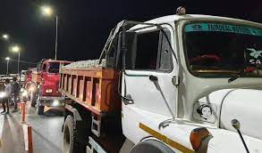 Speeding tipper drivers endangers lives of people in Srinagar’s HMT, adjoining areas