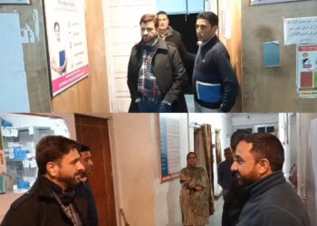ADC Handwara conducts overnight inspection of PHC Vilgam