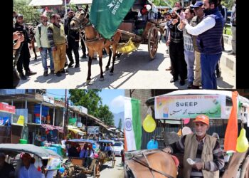 Lok Sabha Elections-2024 SDM Sumbal flags-off Tonga Rally under SVEEP at Hajin