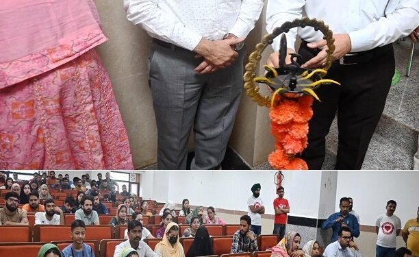 Deputy Commissioner inaugurates event to celebrate World Blood Donor Day at GMC Rajouri