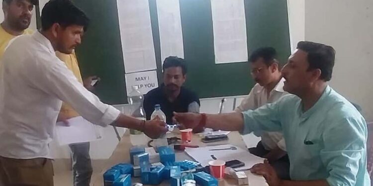 MVD Samba, Health Department organise Medical and Eye Check-up camp for commercial drivers