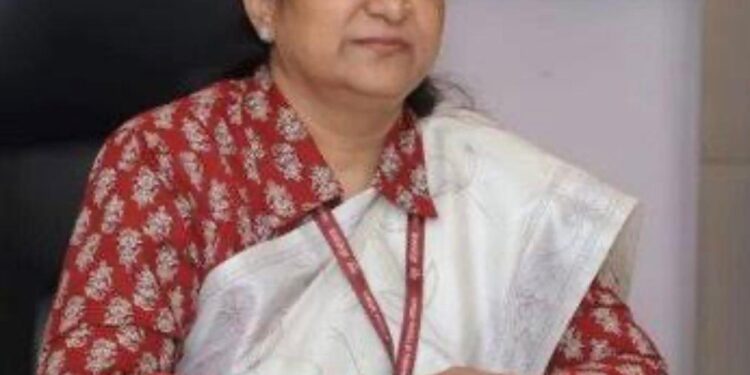 VC National Commission for Safai Karamcharis reviews implementation of Government Initiatives in Srinagar