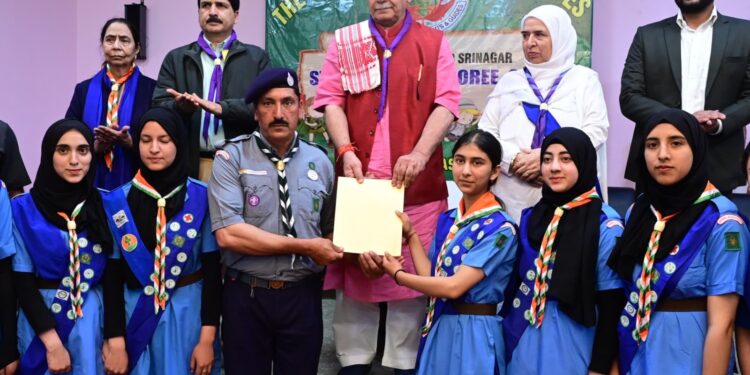 Lt Governor addresses J&K Bharat Scouts & Guides’ UT-level Camporee at Sonamarg