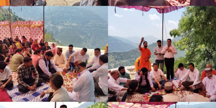 DDC Chairman Doda pays tribute to Chapnari Massacre Victims