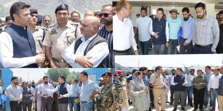 SANJY-2024: DC Srinagar conducts extensive visit of Yatra Transit Camp Pantha Chowk
