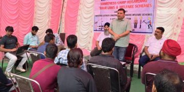 Truck drivers, Co-drivers, Helpers registered on E-shram portal in Rajouri