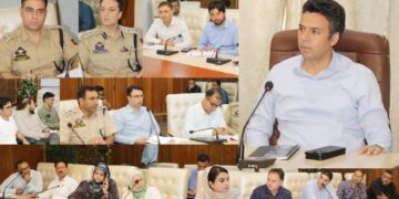 DC Srinagar reviews arrangements for celebration of Independence -Day, 2024