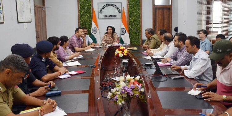DC Udhampur reviews flood preparedness measures in Udhampur