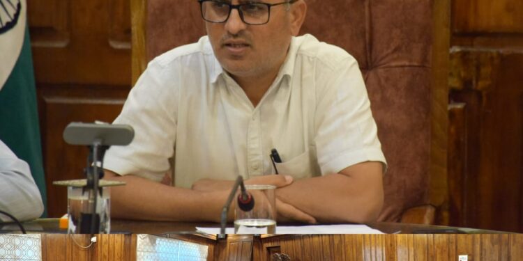 DDC Bandipora convenes meeting to resolve Interdepartmental issues
