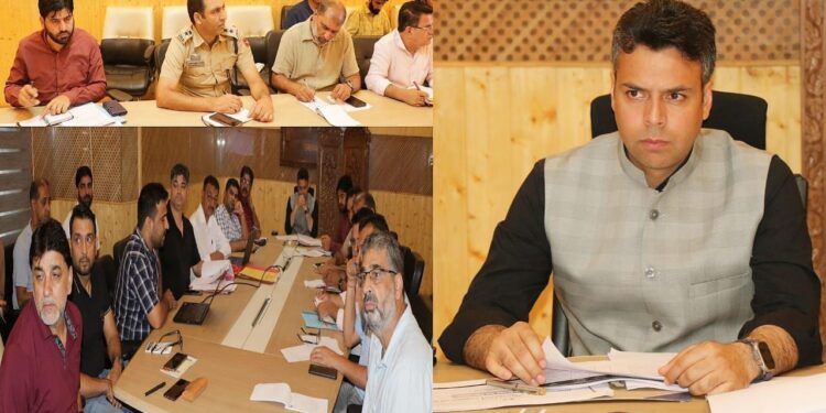 DC Srinagar convenes DLIC meeting on National Clean Air Programme