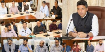 Assembly Elections- 2024 DEO Srinagar holds interactive session with representatives of various Political Parties, ROs of all 8 ACs of District