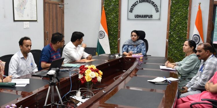 DC Udhampur reviews dengue preparedness & control measures