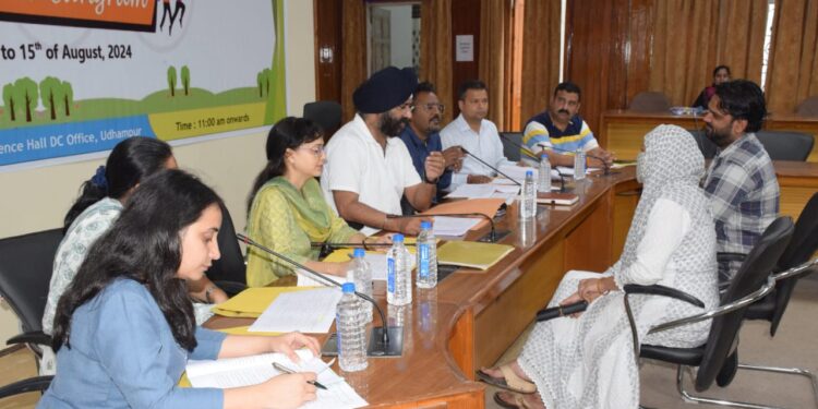 DLIC Udhampur approves 53 loan cases under Mumkin, Tejaswini & Spurring Schemes