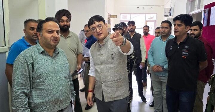 Assembly Elections- 2024: DEO B’la visits 12-Wagoora Kreeri AC to ensure AMFs at Polling Stations