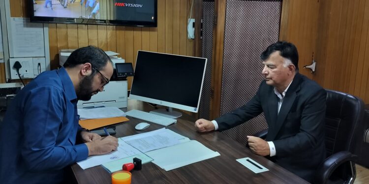 Assembly Elections- 2024 01 Candidate files Nomination for 44-Anantnag AC