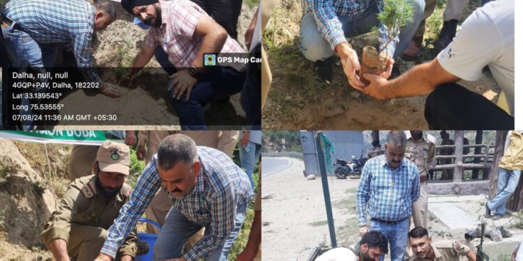 MVD Doda conducts plantation drive under Swacchta Pakhwada