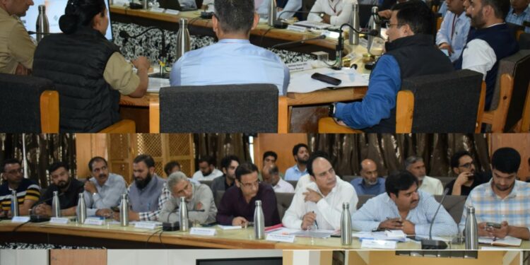 Assembly Elections- 2024 Election Observers convene meeting, review Poll Preparedness at Pulwama