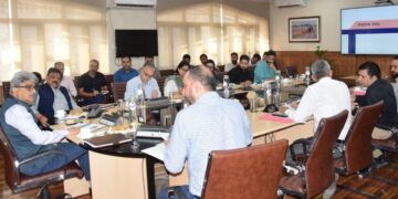 CS takes stock of infrastructure & other modern initiatives of SED