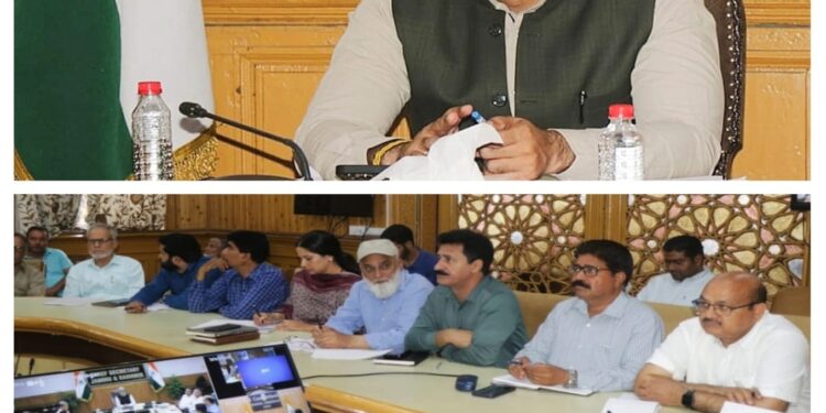 Div Com Kashmir reviews progress of work on Comprehensive Sewage Scheme for Greater Srinagar