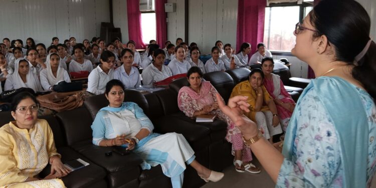 GWC Bhagwati Nagar students acquainted about Animal Welfare