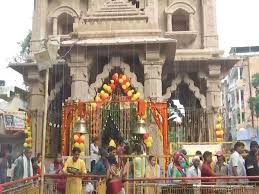 Rakshabandhan celebrated in J&K, devotees throng temples to pray for siblings