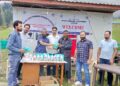 Sheep Husbandry Dept Shopian distributes free medicine among sheep breeders at Alpine Pasture Dubjan