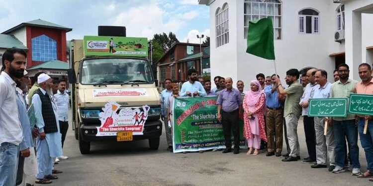 Mobile IEC Van flagged-off to spread awareness on Cleanliness & Sanitation at Kulgam