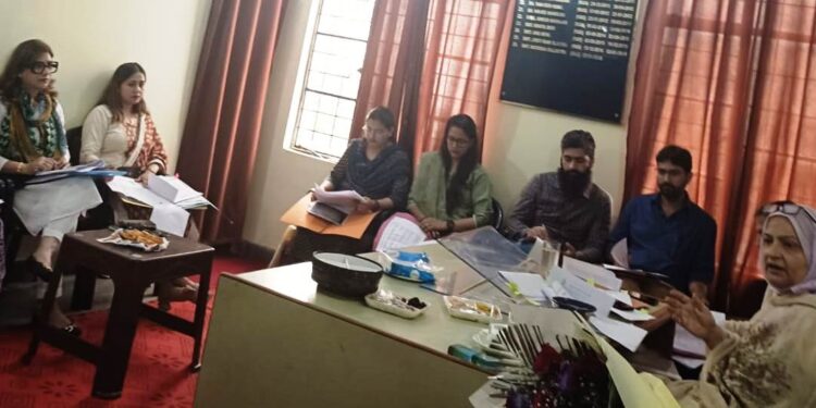 MD POSHAN reviews welfare schemes in Jammu