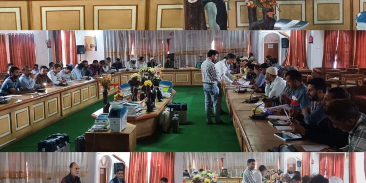 Assembly Elections-2024: Presiding Officers imparted Election Training at Handwara