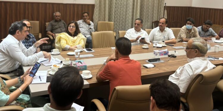 Assembly Elections- 2024 Arvind Karwani reviews preparations for Kashmiri Migrants’ participation in upcoming Assembly Elections at New Delhi