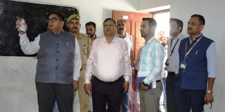 Assembly Elections-2024 Election Observers inspect polling stations in Banihal