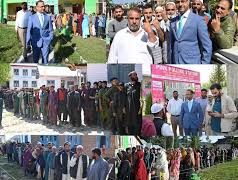 Assembly Elections- 2024 DEO Shopian visits Polling Stations, oversees smooth conduct of Polls in Shopian & Zainapora ACs