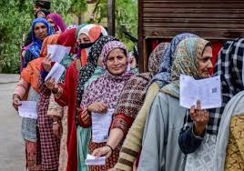 Voters in Chaar-e-Shareef constituency seek return of ‘Purana Kashmir’, say ‘Naya Kashmir’ just a slogan