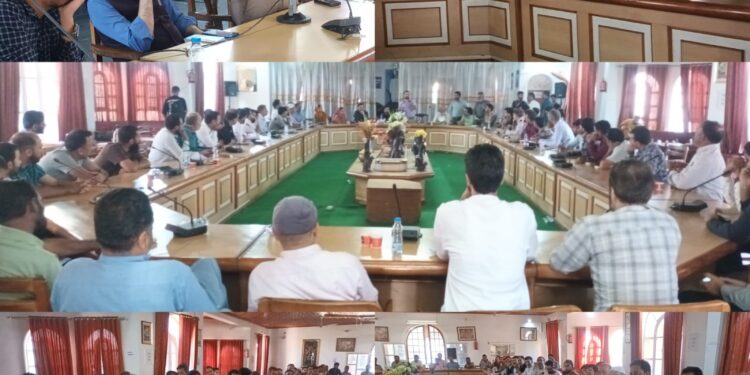 Assembly Elections-2024: RO Handwara chairs meeting with Zonal, Sectoral Magistrates & poll staff
