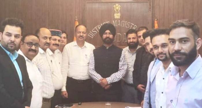 DC Doda reviews status of NDPS, POCSO court cases