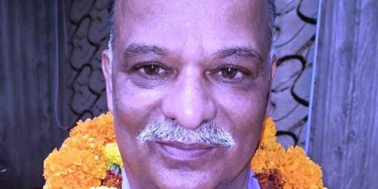 Horticulture Department bids farewell to retiring colleague