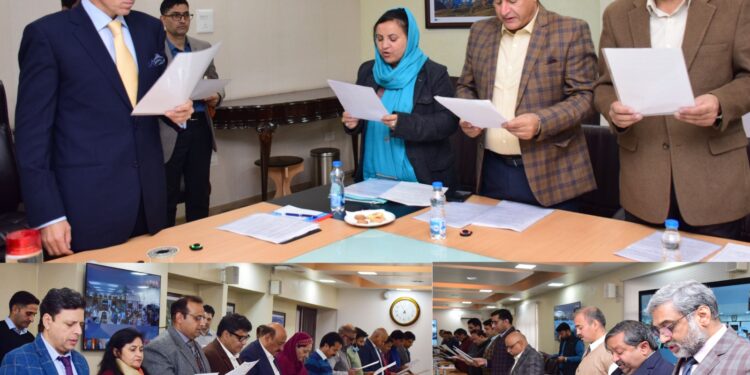 Chief Minister Omar Abdullah administers Integrity Pledge