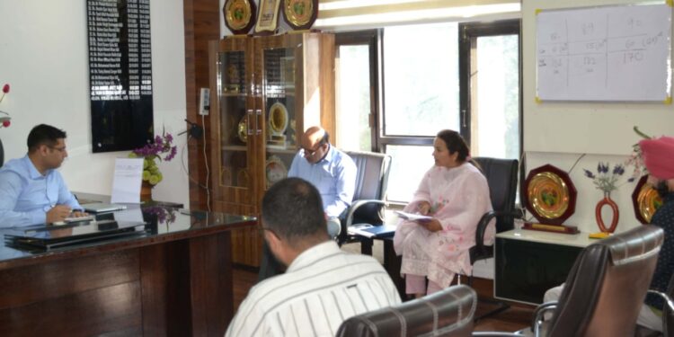 DC Poonch reviews Dengue Control measures, urges public cooperation to curb spread