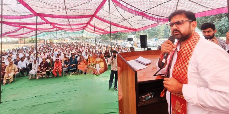 Satish Sharma visits Khour; lays foundation for blacktopping of Budhwal-Girgrial road