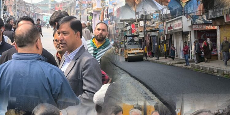 Chairperson DDC Kulgam inspects ongoing macadamization work at Main Town