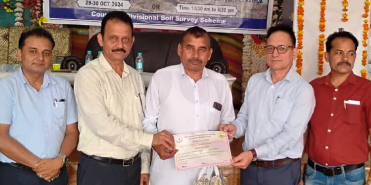 Kathua: 2 days training programme on Soil Health Management concludes at Village Chhan Maurian