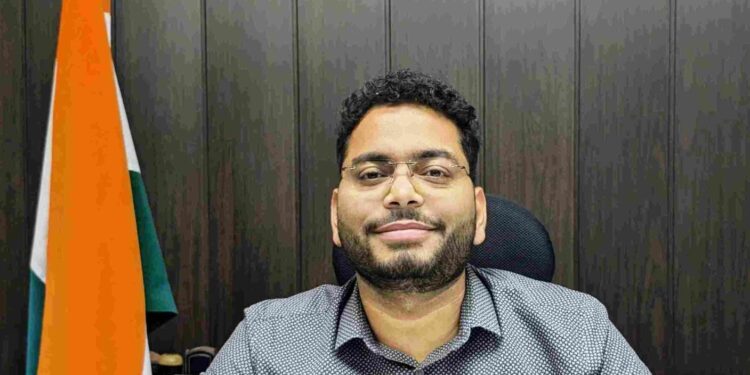 DC Jammu calls for speedy verification of scanned, digitised revenue records