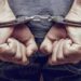 ACB traps and arrests Ruman Qayoom, Patwari Halqa Mujagund, Sriangar red-handed while demanding and accepting bribe of ₹50000