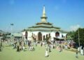 Mubarak Gul pays obeisance at Hazrat Noor-ud-Din Noorani’s (RA) Shrine at Charar-e-Sharief Prays for J&K’s peace, prosperity