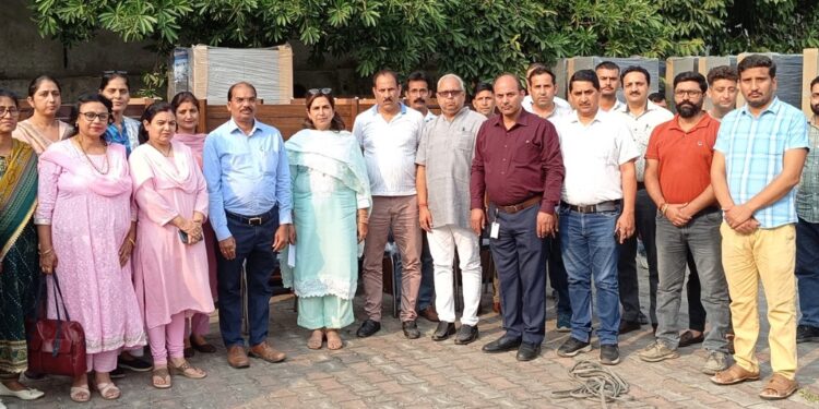 CMO Office Samba gets generous donation under CSSR