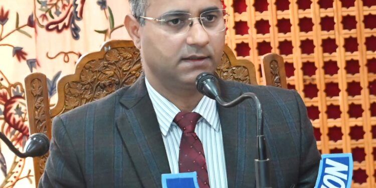 DDC gives approval for the establishment of Library at GBHSS Shopian