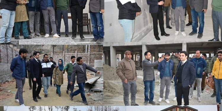 DC Kulgam reviews progress on key Developmental Projects, stresses for their speedy completion Interacts with Farmers at Kisan Khidmat Ghar Devsar