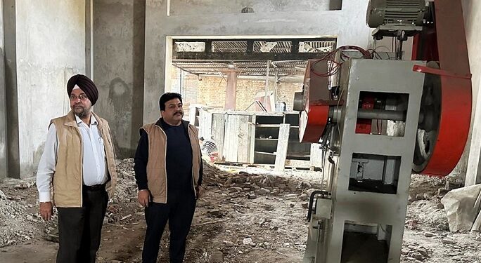 Director Agriculture Jammu inspects Agriculture Engineering Workshop